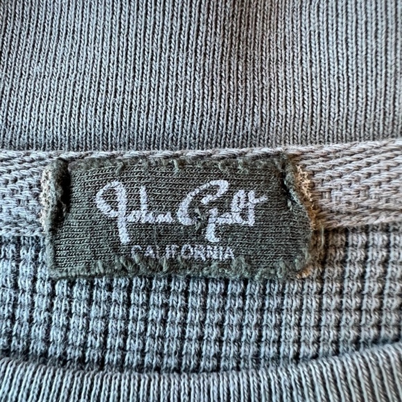 John Galt / Brandy Melville olive green waffle thermal cropped top - Picture 6 of 8